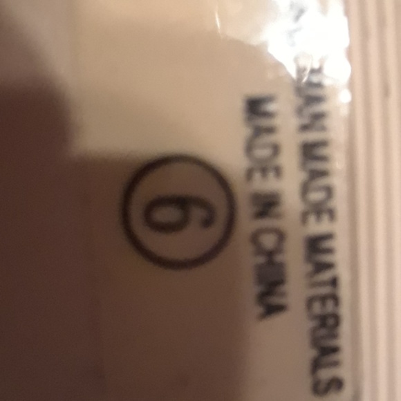 Delicious 4" heel peep toe pumps - Picture 8 of 8